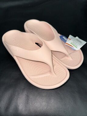 Crocs Sandals WMS 10 Blush Pink Mellow Recovery Pool Beach Waterproof Shoe NWT